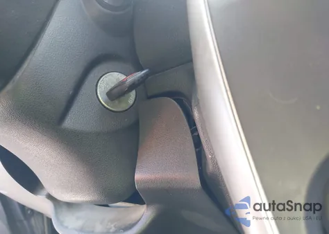 2019 Nissan Versa 1.6 Sv z USA, uszkodzony, nr VIN 3N1CN7APXKL860161